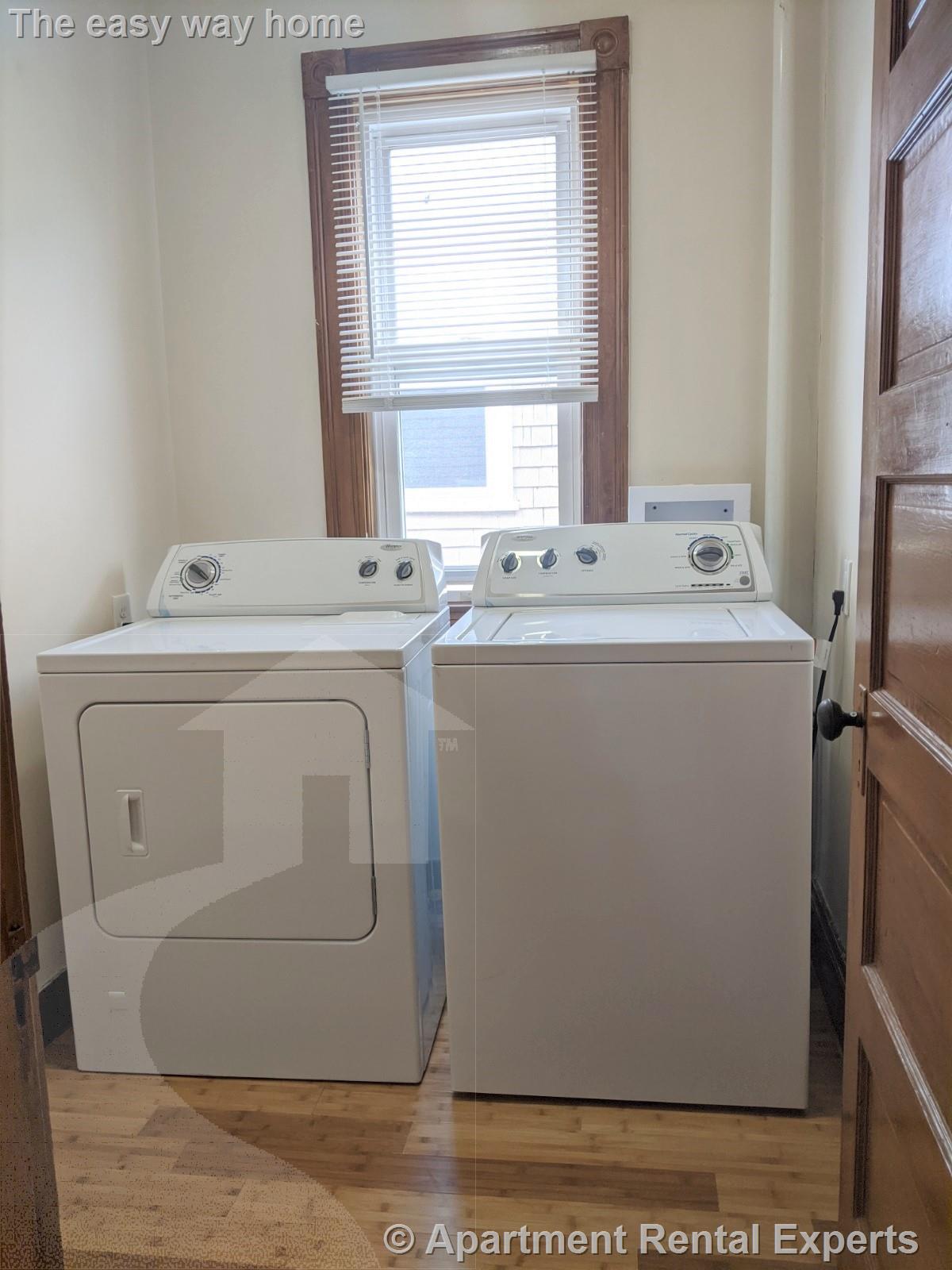 7-9 Belknap St, Teele Square