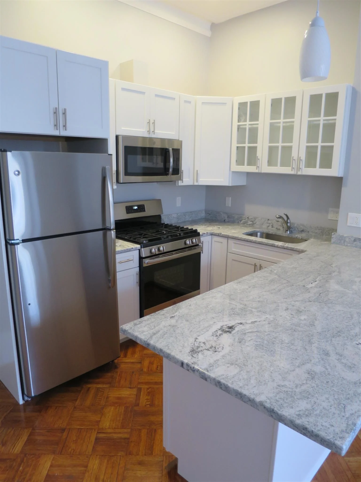 61 Adams St, Winter Hill