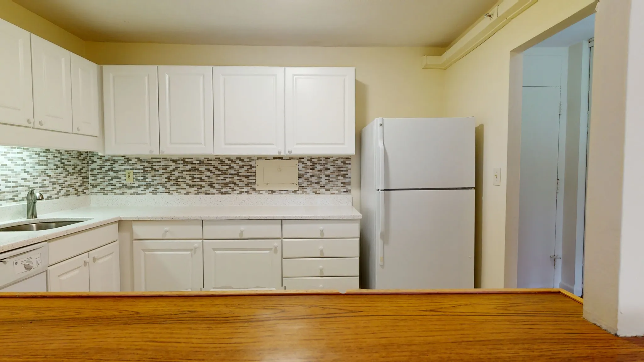 101 Monmouth St, Longwood