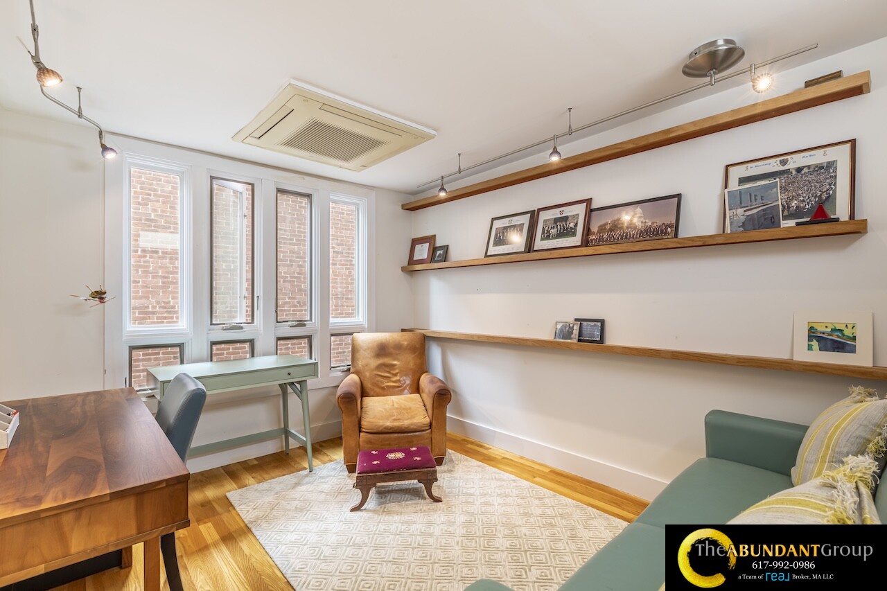 54 Trowbridge St, Mid-Cambridge