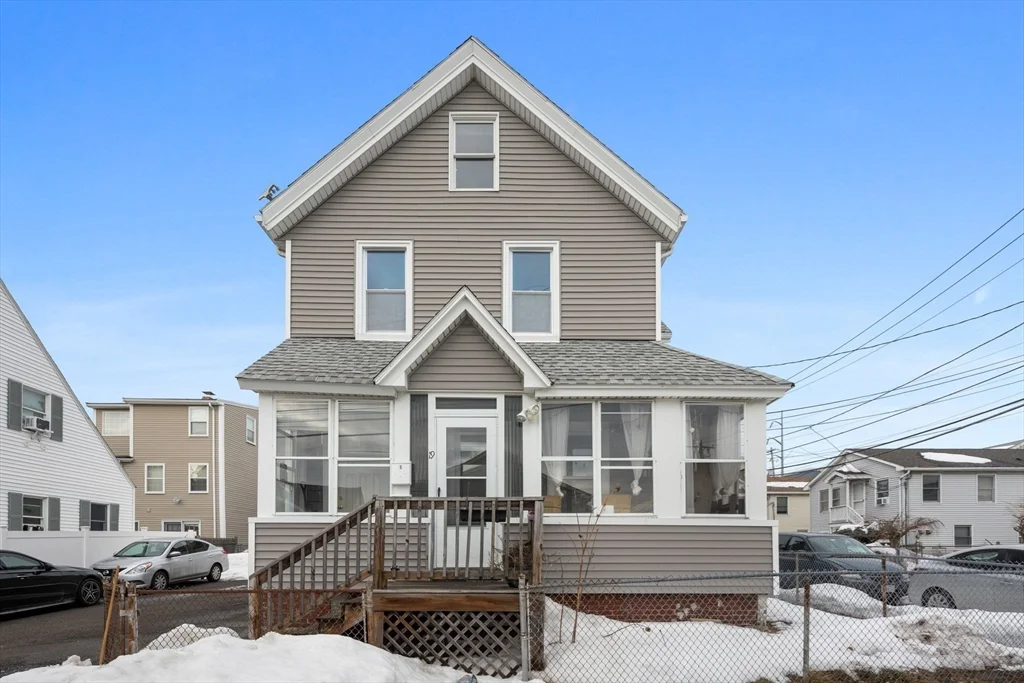 19 Alfred St, Everett