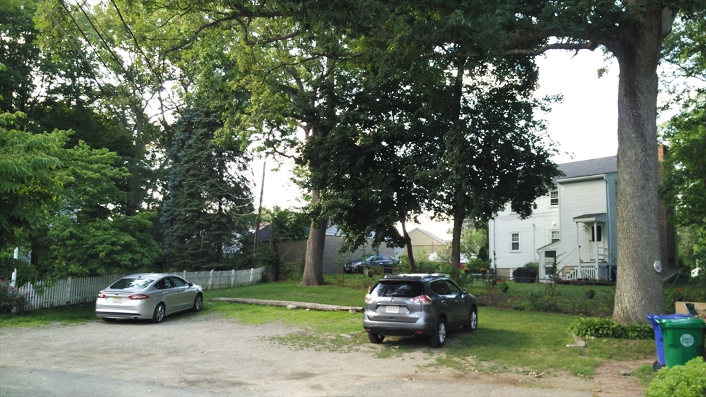 87 Freeman St, Auburndale