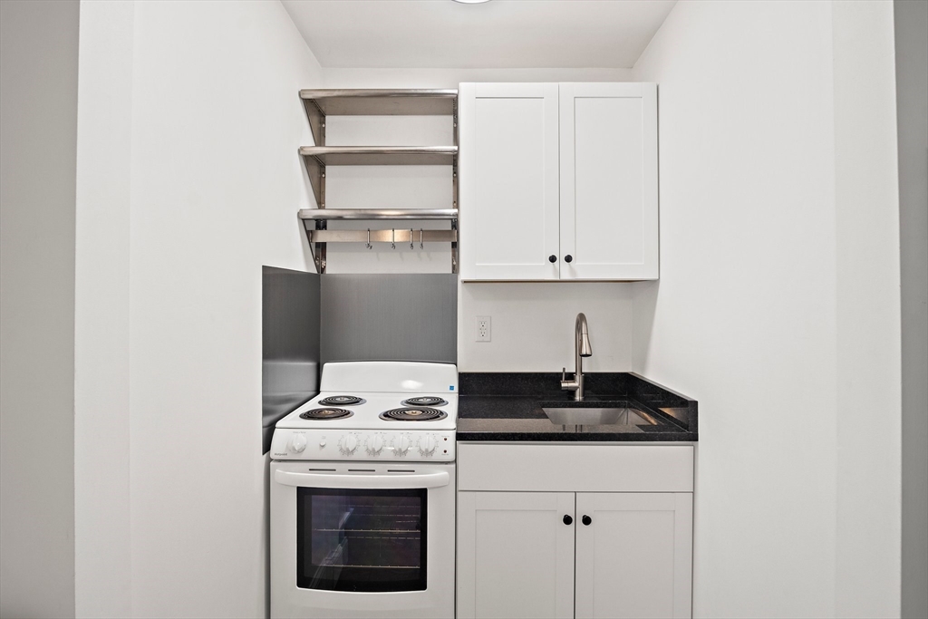 135 Clifton St, Malden