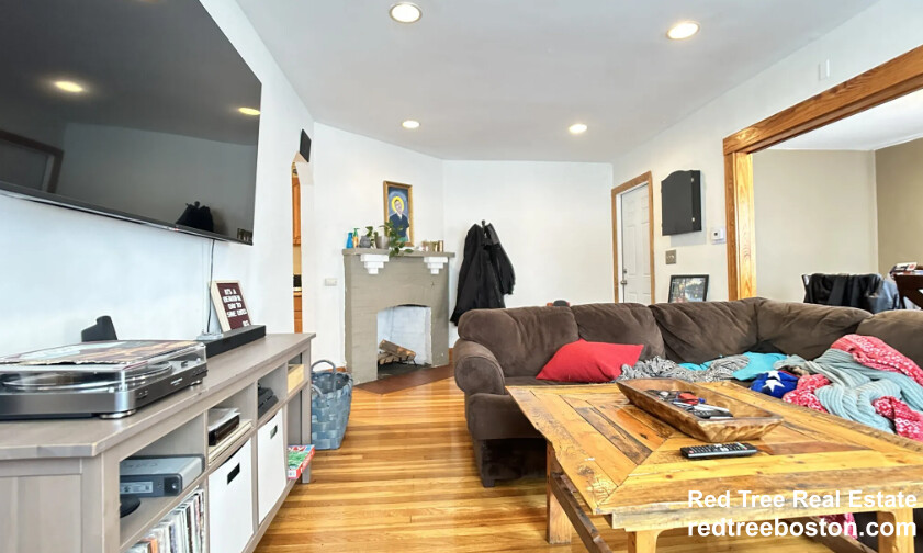 27 South Crescent Circuit, Brighton