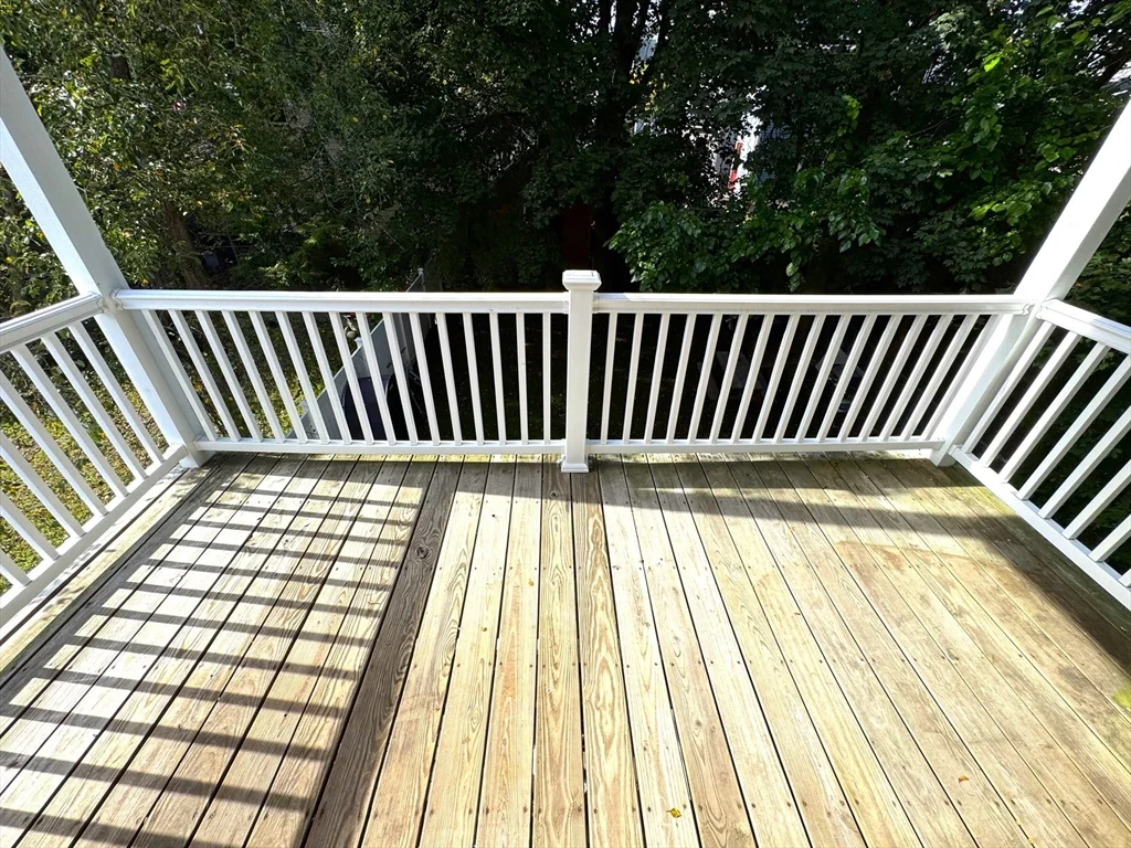 67 Washburn Ave, North Cambridge