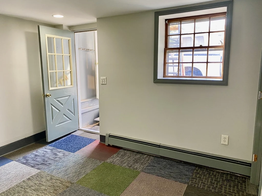 35 Denton St, Lowell