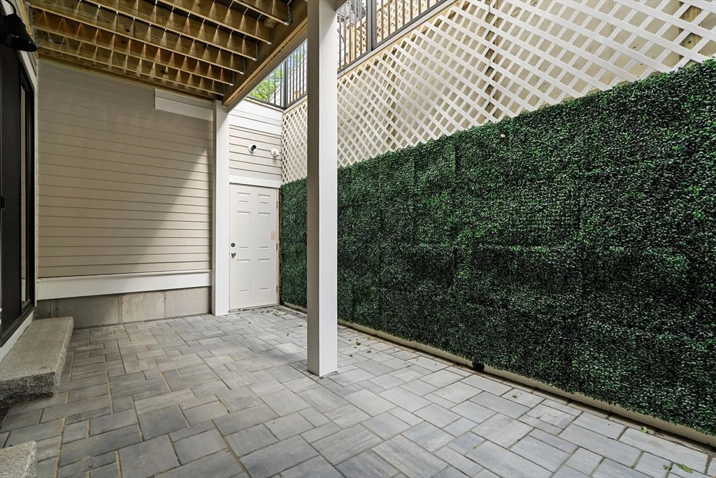 27 Shepard St, Brighton