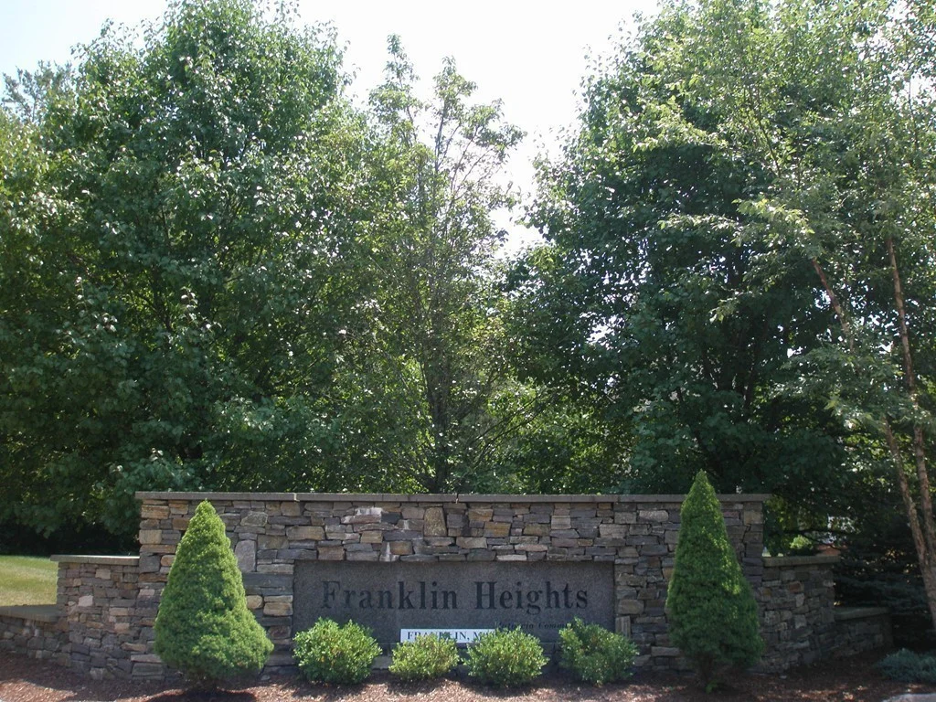 24 Leanne Way, Franklin