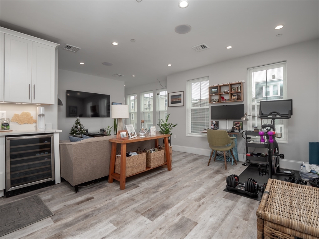 45 L St, South Boston