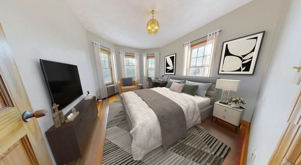 27 Princeton St, Medford