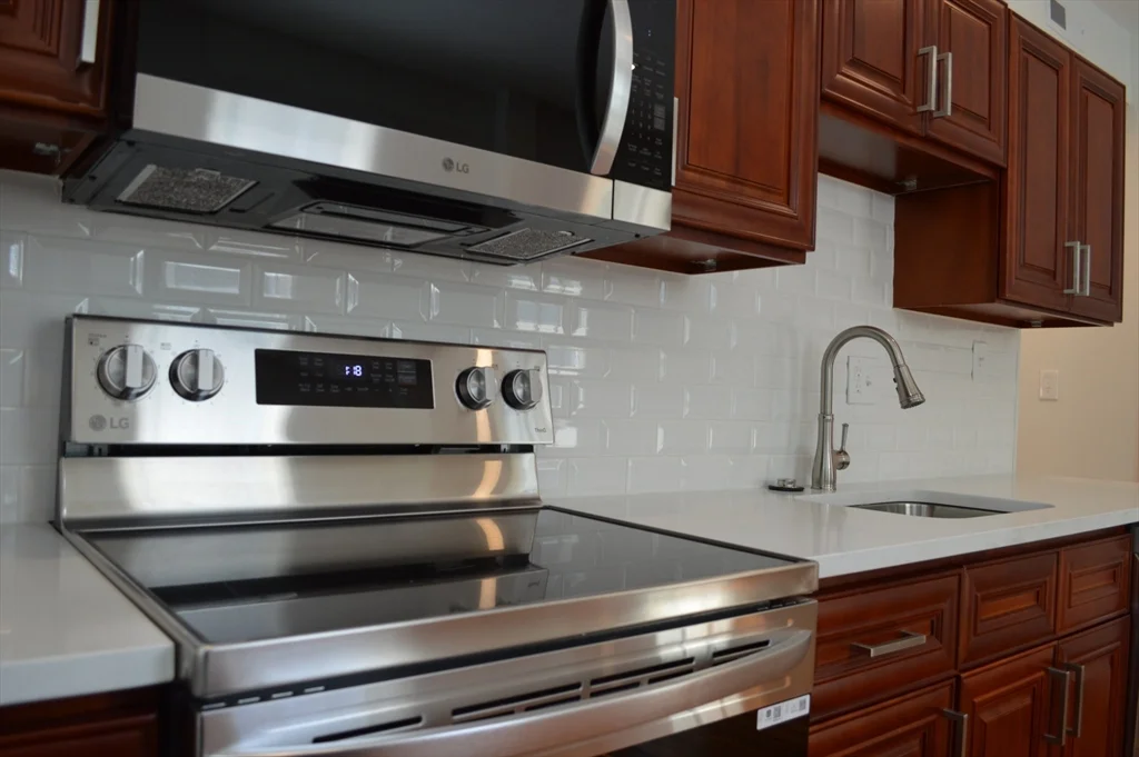 374B Centre St, Jamaica Plain