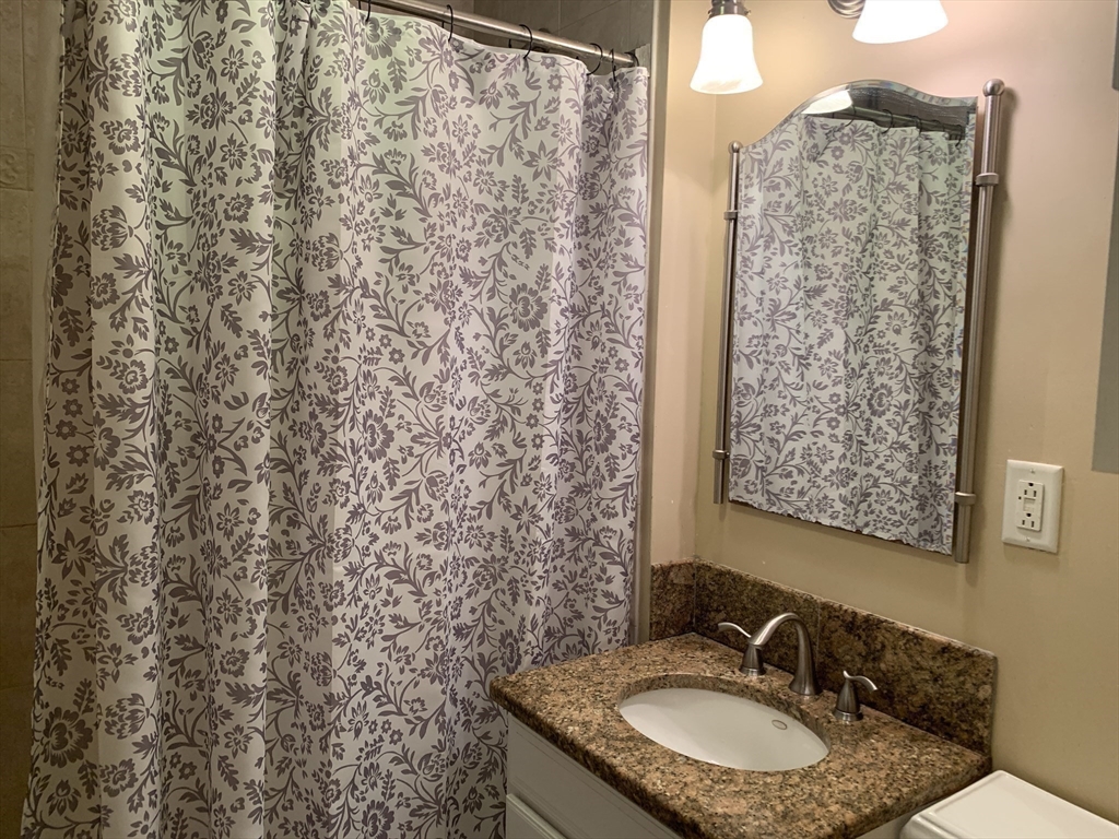 22 Ward St, South Boston