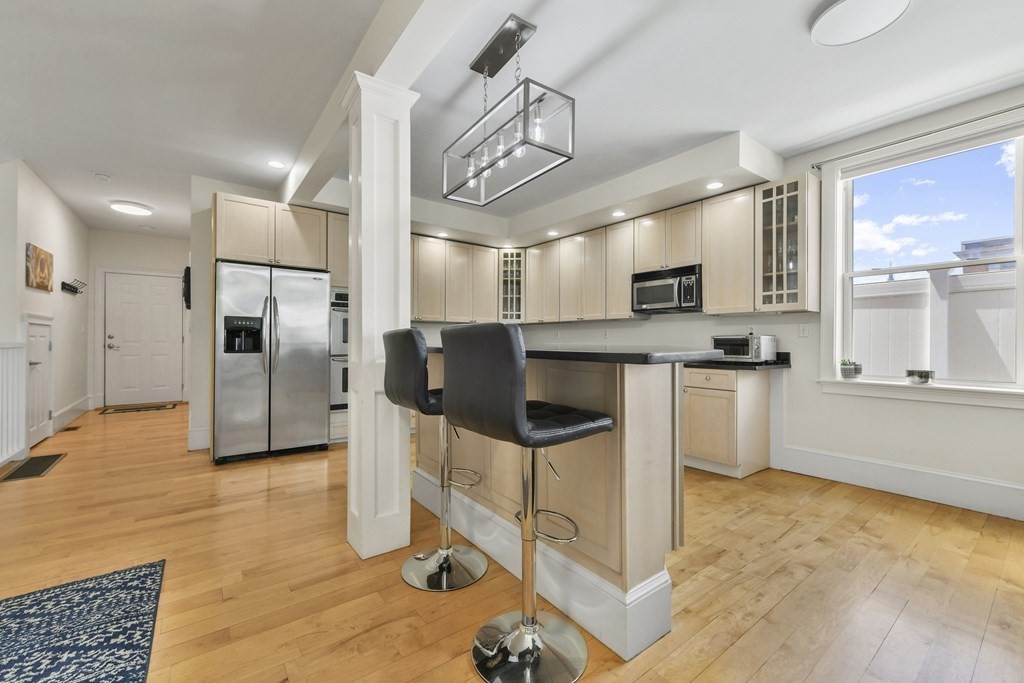 714 E 4th, South Boston