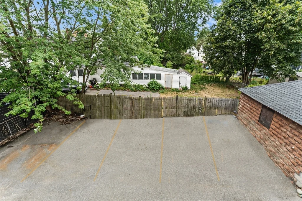 42 Almont St, Medford