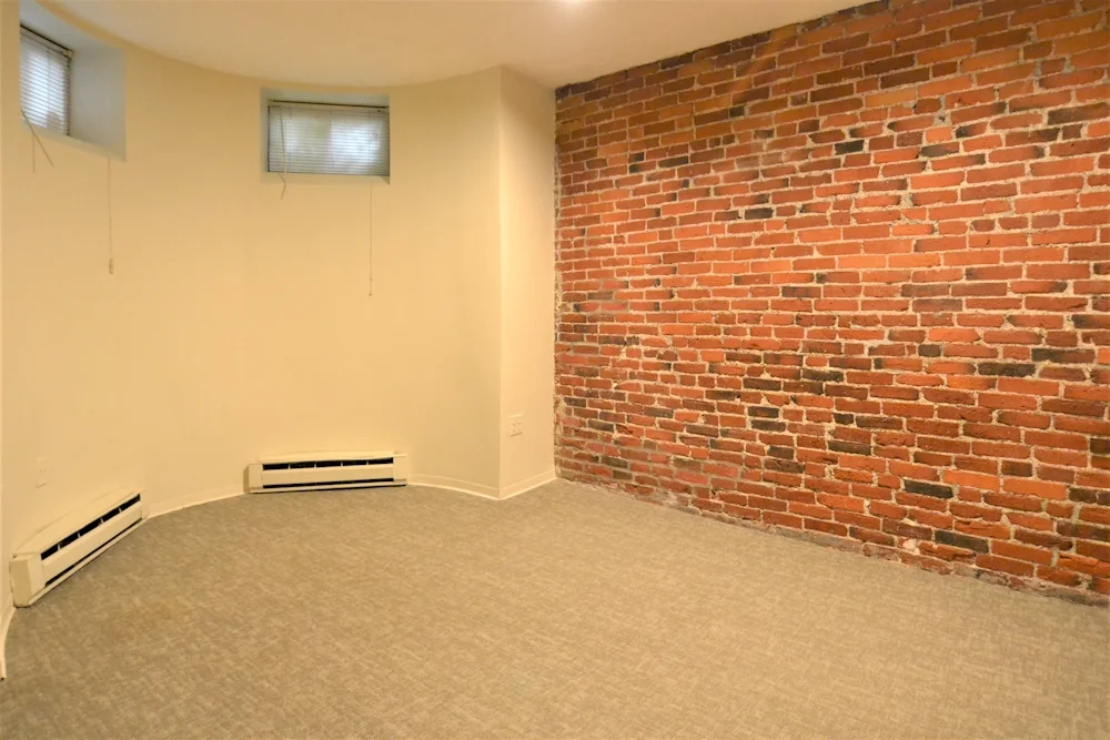 16 Saint Germain St, Back Bay