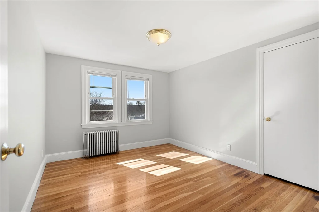 183 Massachusetts Ave, North Andover