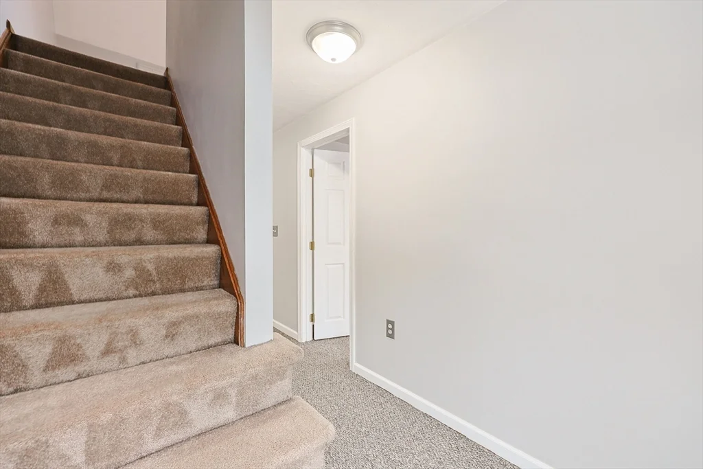 835 Mount Hope St, North Attleboro