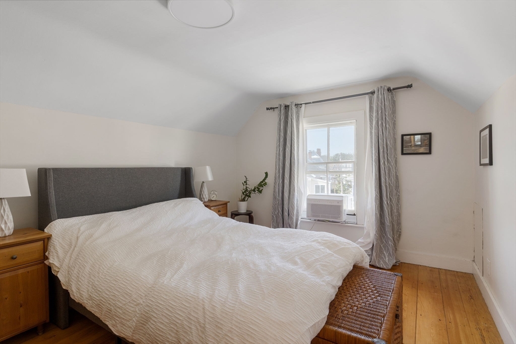 26 Concord Ave, Union Square