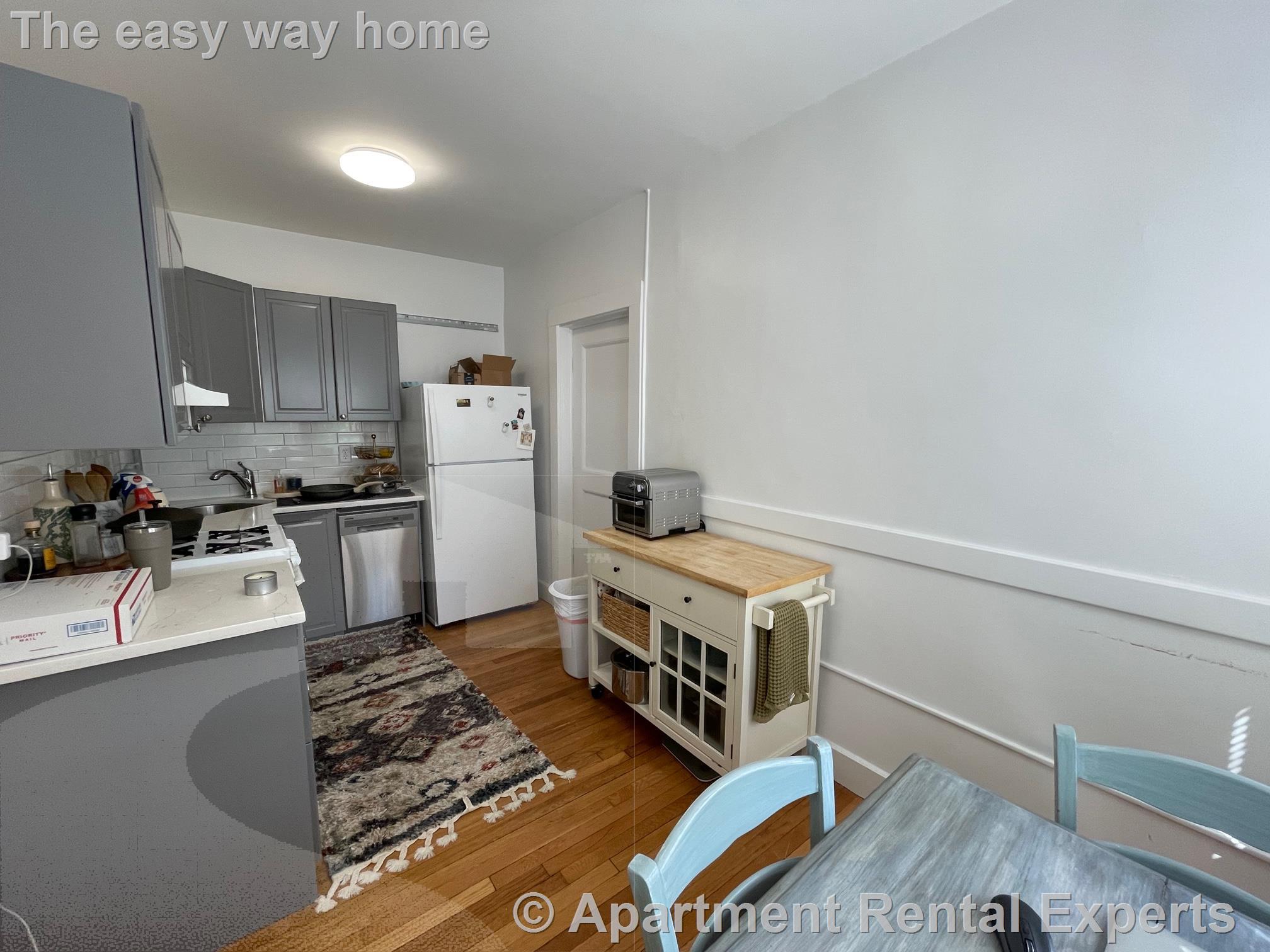 36 College Ave, Davis Square