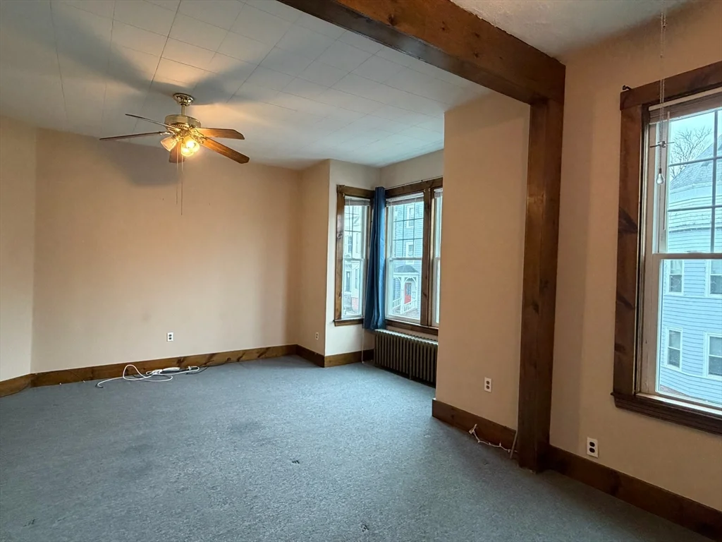 628 East 3rd St, South Boston