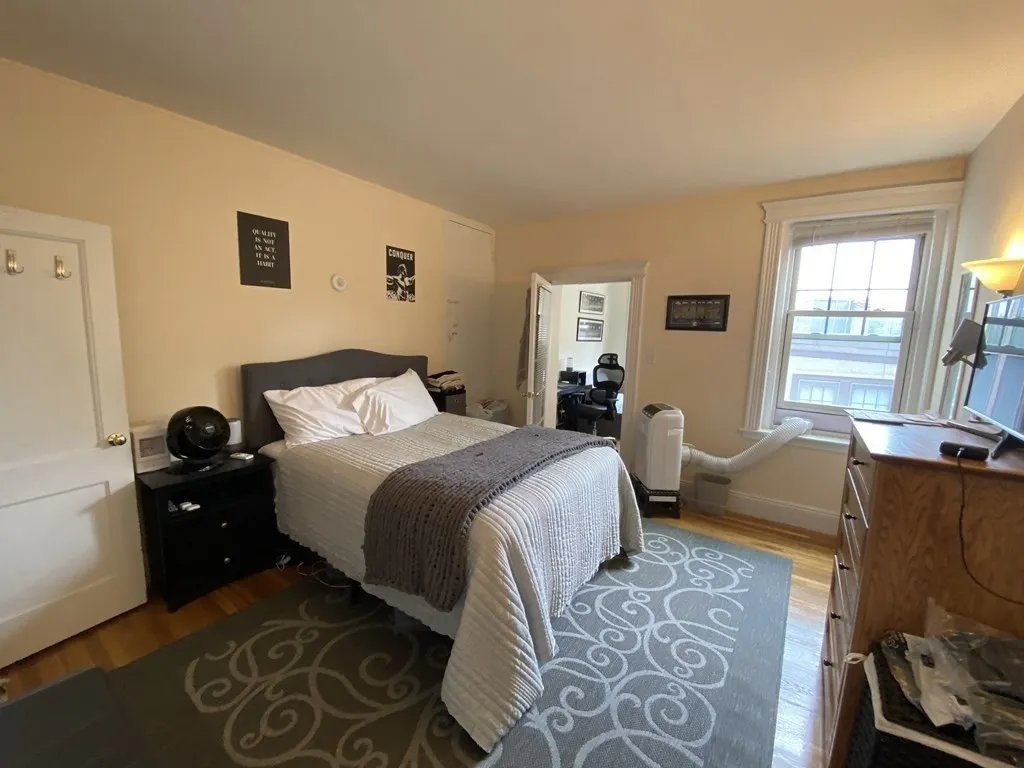 77 Parkman St, North Brookline