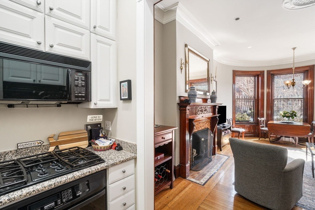 397 Marlborough St, Back Bay