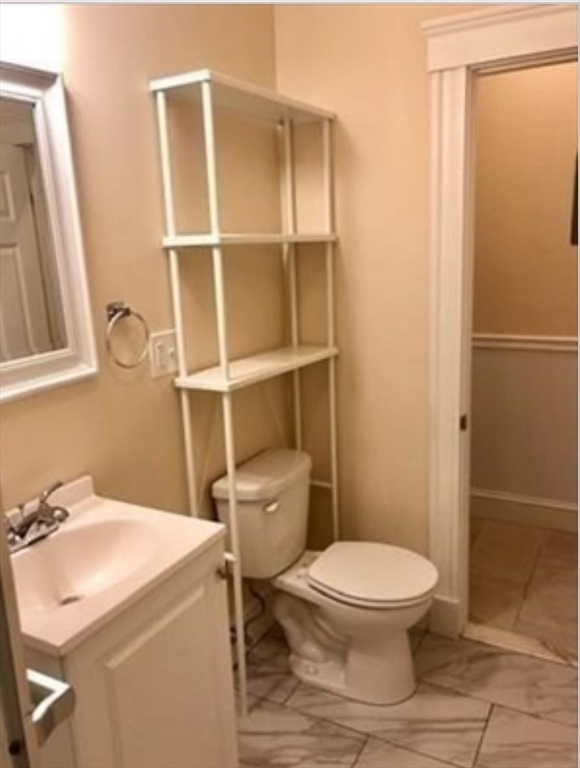 108 Bristol Rd, Somerville