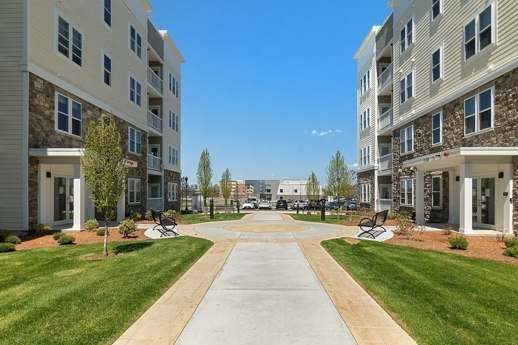 120 University, Westwood