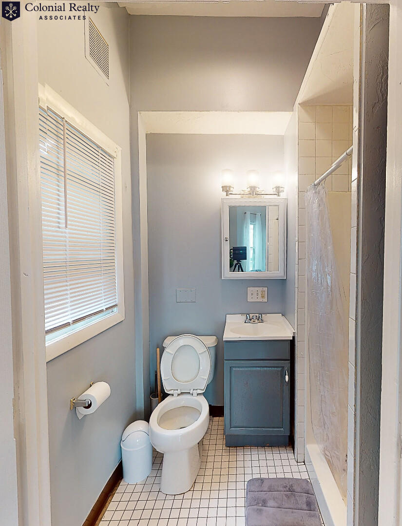 21 Highgate St, Allston