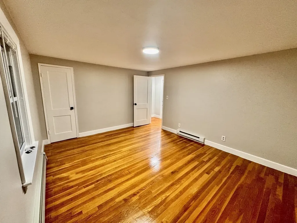 84 Reed St, West Side