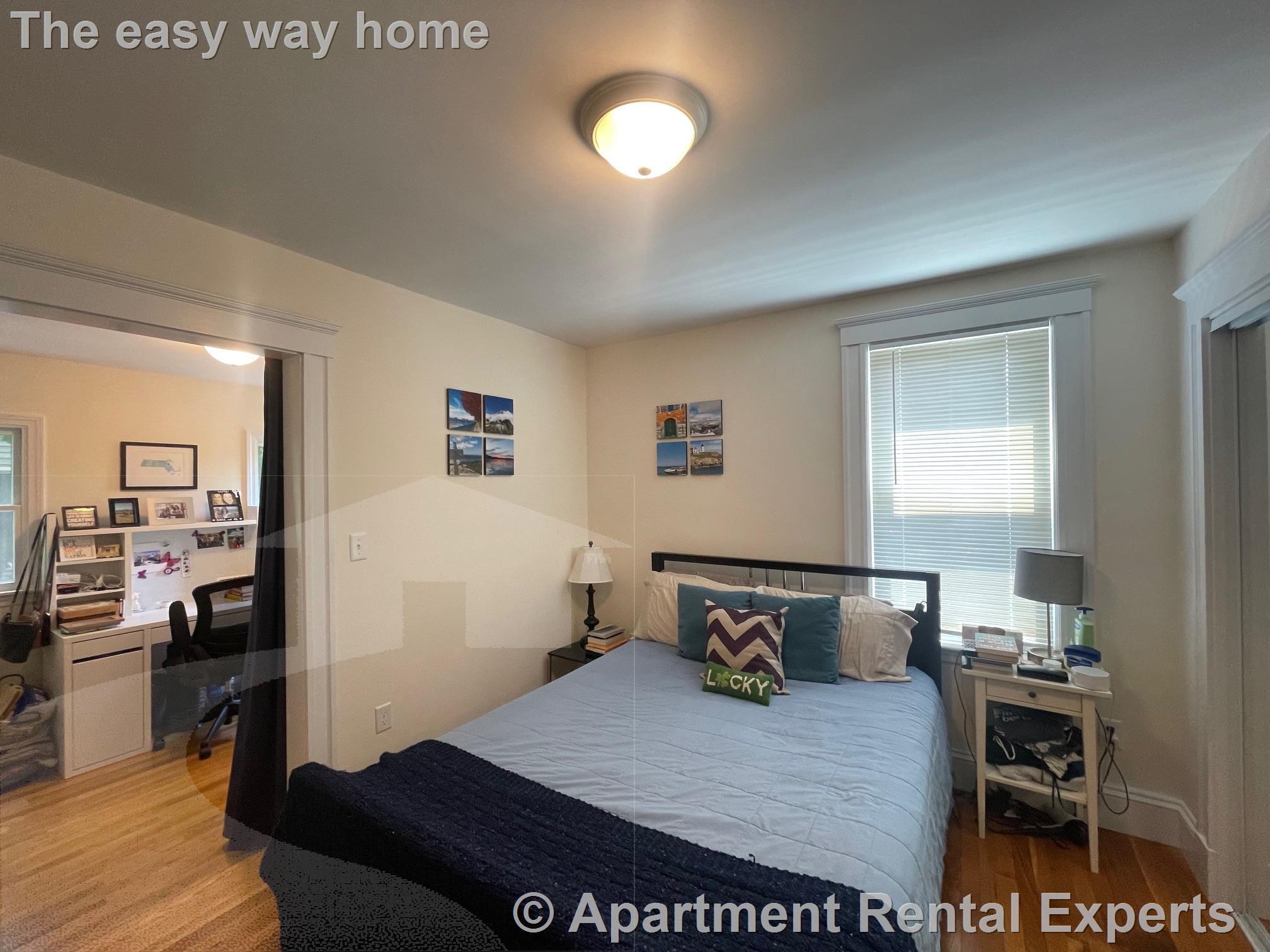 24 Ashland St, Porter Square