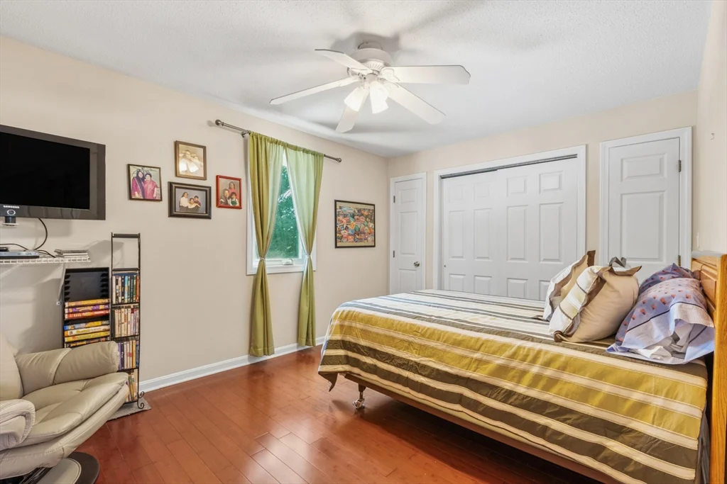 54 Jennifer Rd, Pawtucketville