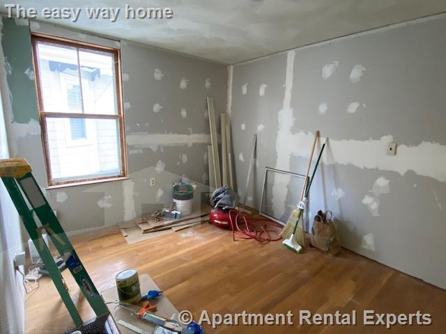 10 Usher Rd, West Medford