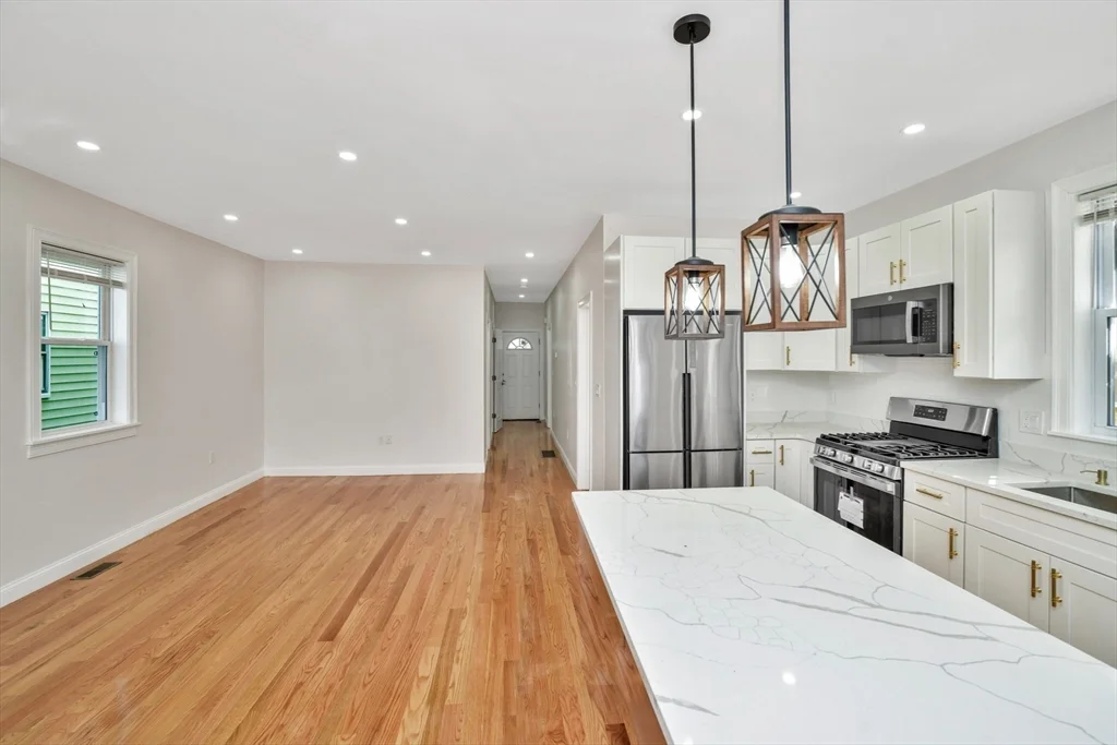 30 Hiawatha Rd, Mattapan