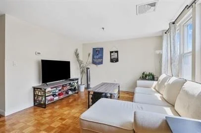 128 Tudor, South Boston