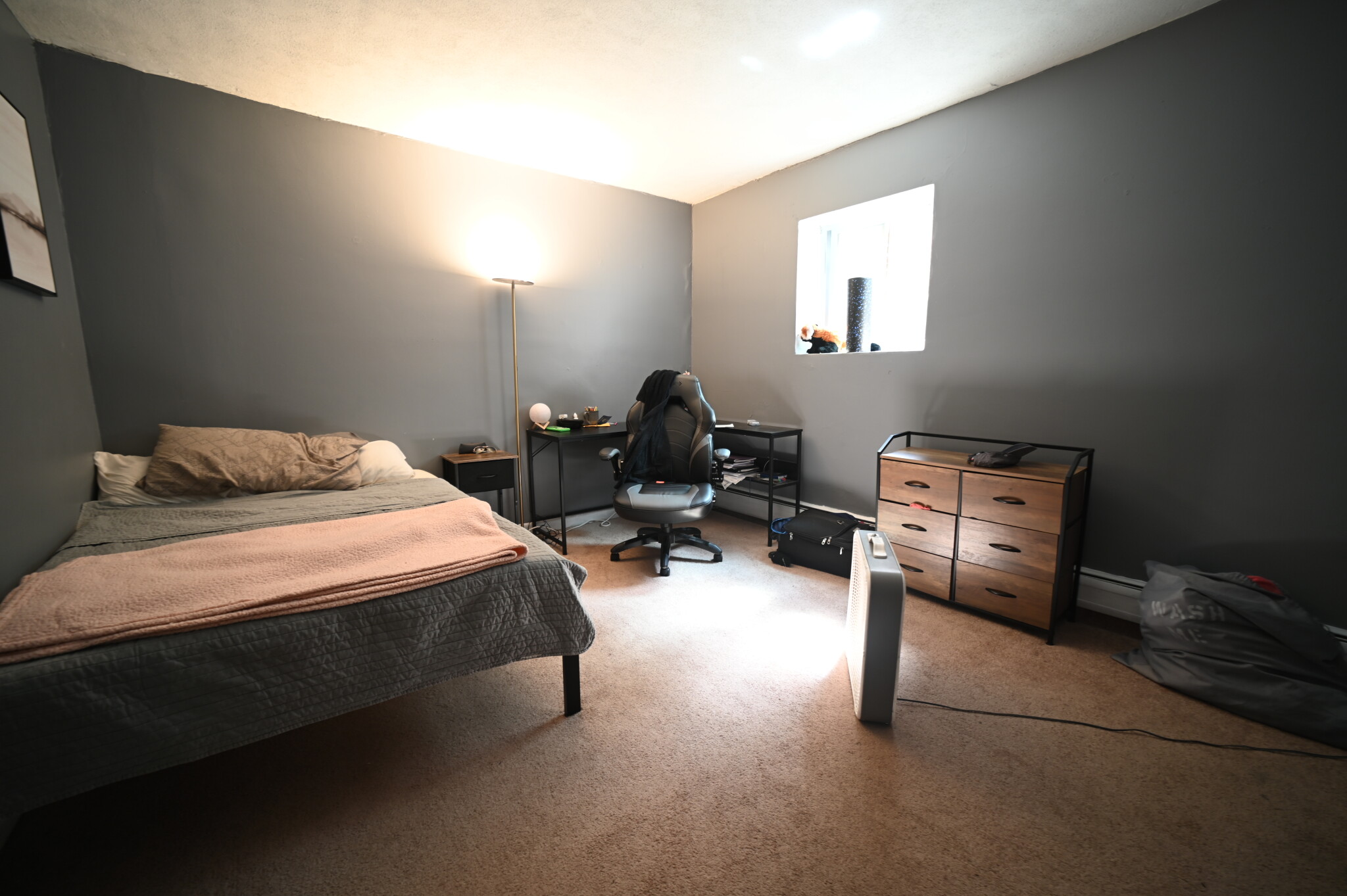 35 Westgate Rd, Chestnut Hill