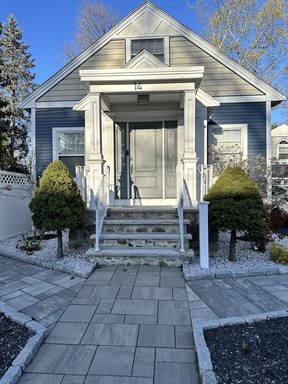 14 Fairview Rd, Lynnfield