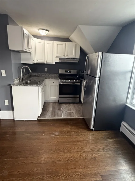 42 Mott St, Fall River