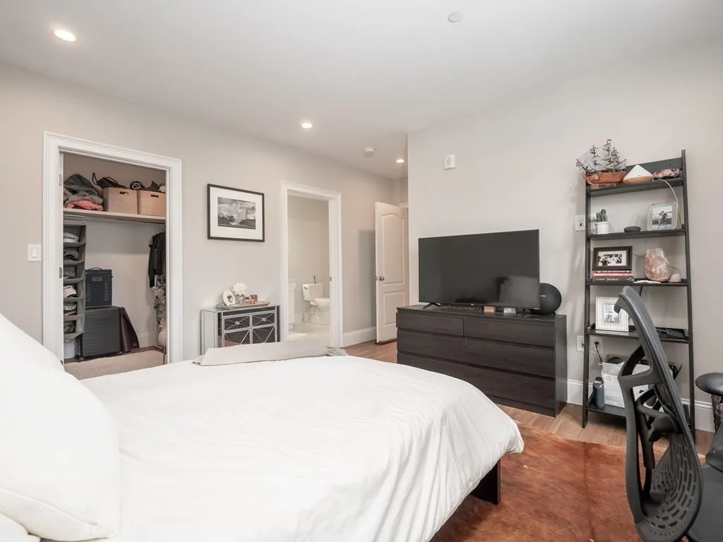 45 L St, South Boston