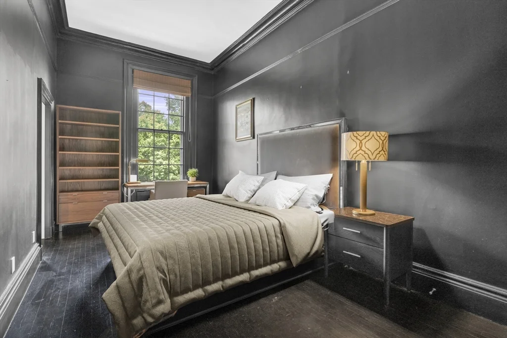 60 Commonwealth Ave, Back Bay