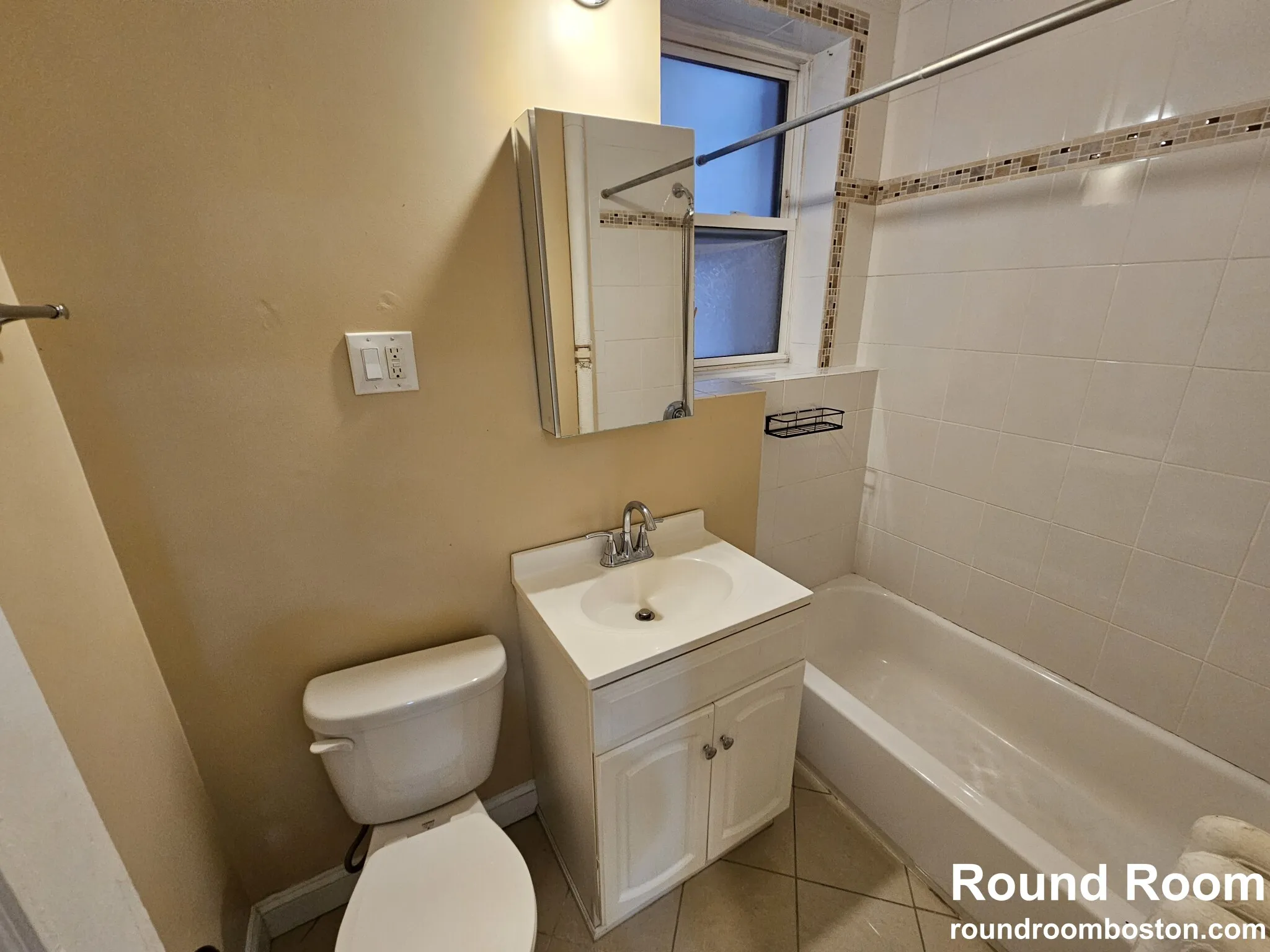 47 Park Vale Ave, Allston