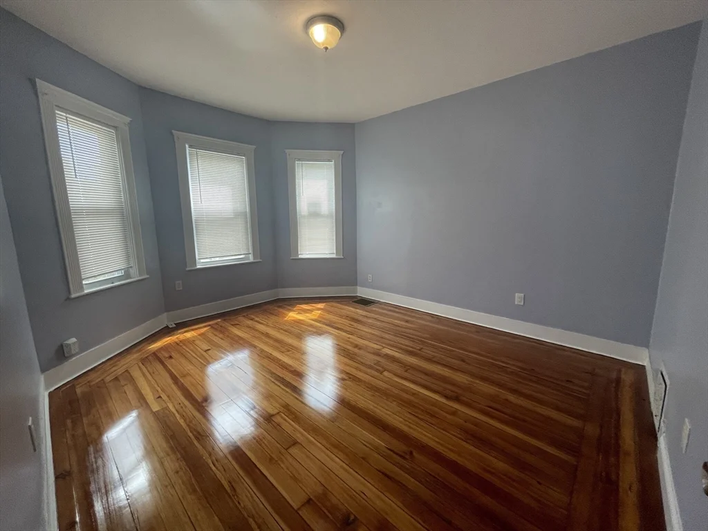 24 Litchfield St ,, Lower Allston