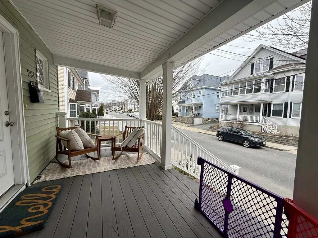 253 Brown St, Waltham