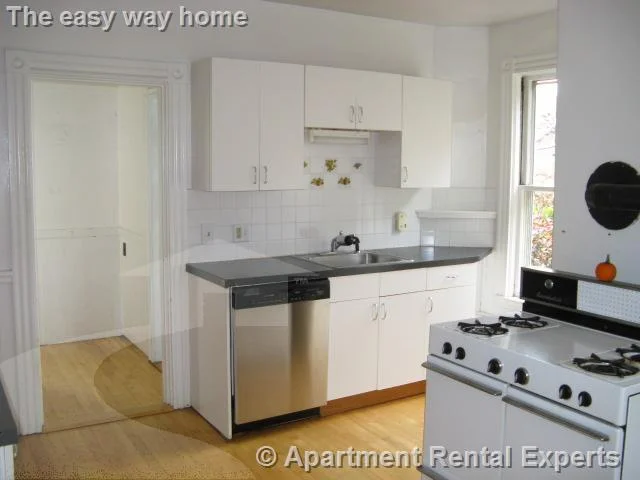 30 Elm St, Porter Square