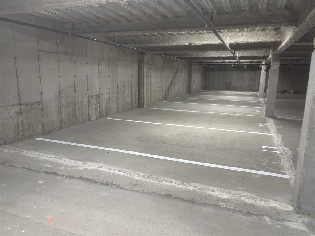 1391 Main St, Walpole