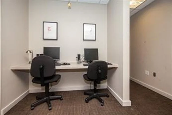 10 Museum Way, East Cambridge