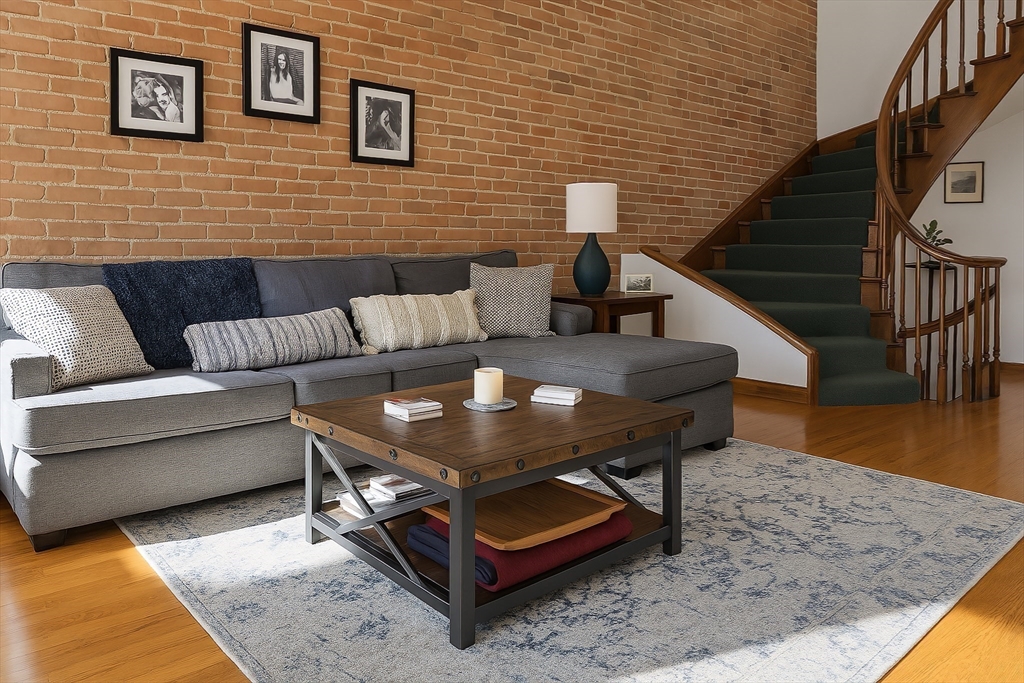 14 Dartmouth St, South End