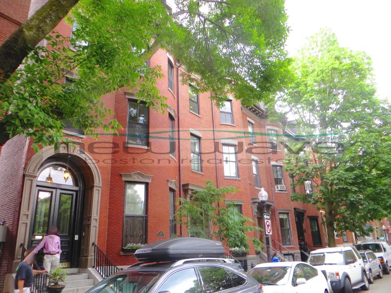 68 Waltham St, South End