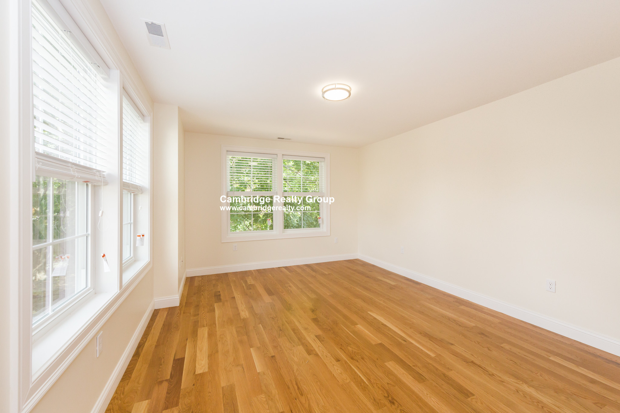 217 Arlington St, West Medford