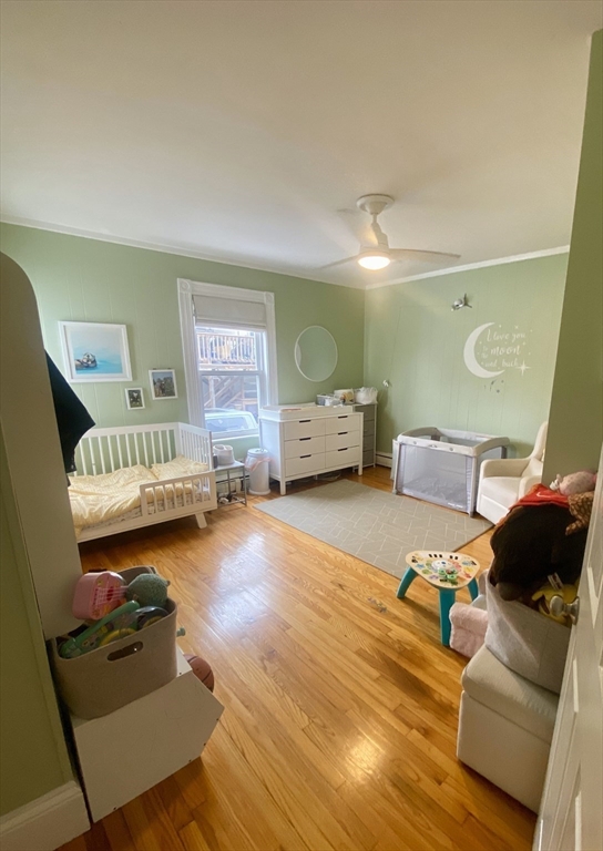 264 Newton St, Waltham